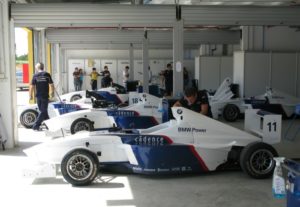 Preparativos de la BMW TalenCup en el Circuito Monteblanco de La Palma.