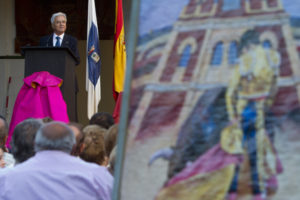 Baena Bocanegra, durante el pregón. (Julián Pérez).