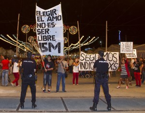 Las protestas del Movimiento 15-M tuvieron una escasa respuesta. (Julián Pérez).