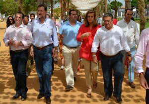 Rajoy durante el paso que ha realizado por Almonte1