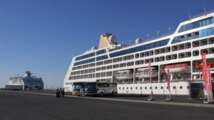 La unión por ferry entre Huelva y Cádiz no ha sido considerada viable por las empresas privadas.