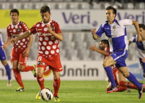 Jonathan Valle, autor del gol, ante el Sabadell. (recreativohuelva.com)