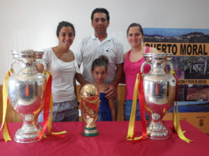 Copa del Mundo y Eurocopas en Puerto Moral. 