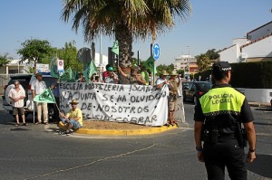 Imagen de archivo de una de las protestas de los trabajadores de la Escuela de Hostelería de Islantilla.