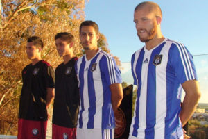 Nuevas equipaciones del Recreativo de Huelva.