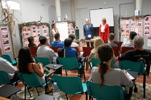 Charla en el Parque Moret.