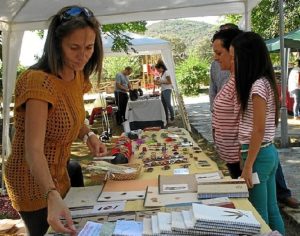 Uno de los stand que participa en la muestra.