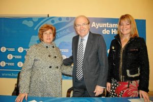 Firma del convenio con Aspapronias.