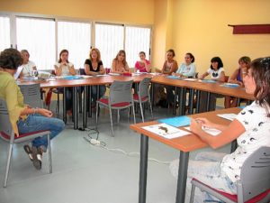 Curso para jóvenes en la Gota  de Leche.