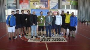 Torneo de veteranos de baloncesto en San Juan del Puerto.