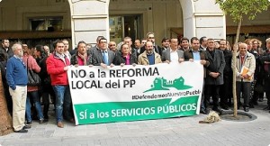 Protesta contra la Reforma Local.