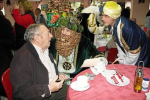 Visitas Reyes Magos asilos, hospitales (6)