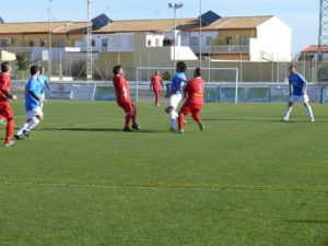 Partido de veteranos entre el Hinojos y el Santiponce.