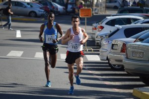 Manuel Ferraz, atleta portugués, ganador de la prueba.