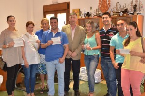 ENTREGA 5 CHEQUES VIVIENDA Y 3 POSITOS V. (Copiar)