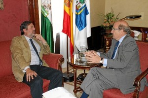 Encuentro alcalde secretario de Estado Medio Ambiente