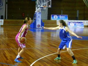 Alba Prieto, base del Conquero Huelva cadete.