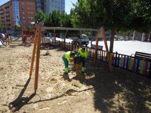 Puesta a punto Parques Infantiles (Copiar)