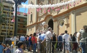 la cinta regresa a su santuario desde la catedral-0