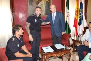 Convenio en el Ayuntamiento para los Juegos Europeos de Policías y Bomberos.