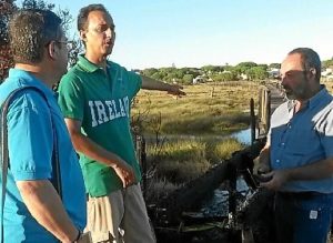 Visita a la zona quemada del puente