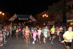 Carrera nocturna en Bollullos del Condado.