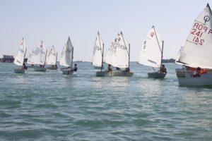 Campeonato provincial de óptimist en Huelva.