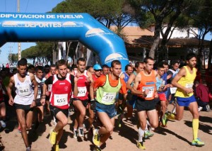 Salida del Cross Pinares de Cartaya.