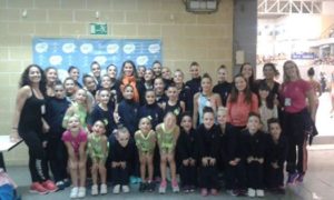 Integrantes del Club Gimnasia Rítmica Huelva.