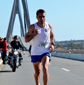 Flavio Fernández, campeón de las X Millas del Guadiana. (Rúa)