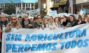 manifestacion agua condado en huelva-007