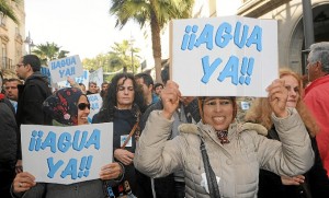 manifestacion agua condado en huelva-013