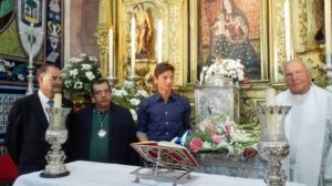 Ofrenda floral a la Virgen de la Cinta.