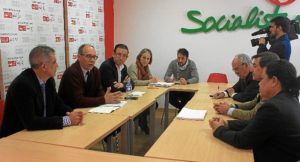 Reunion Agrupacion Interes Infraestructuras Huelva con PSOE