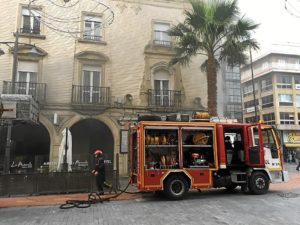 foto incendio plaza las monjas 2