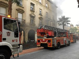 foto incendio plaza las monjas