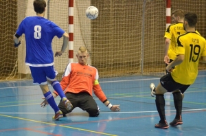 Gol de Illumbe para el CD Sordos Huelva.