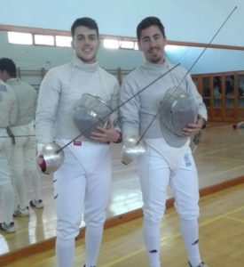 Borja Delgado y Pablo Rodríguez, tiradores del Club Esgrima Huelva.