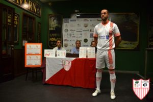 Nueva equipación de La Palma CF.