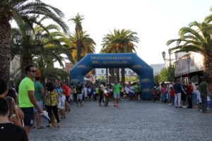 Carrera nocturna en Bollullos del Condado.