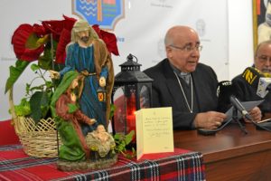 Lectura mensaje de Navidad por parte del obispo de Huelva (2)