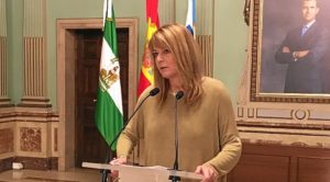 Pilar Miranda, portavoz del PP en el Ayuntamiento de Huelva (2)