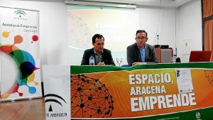 delegado empleo y alcalde acto reconoc aemprende