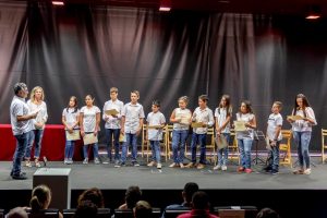 Los alumnos recibieron su diploma acreditativo del curso