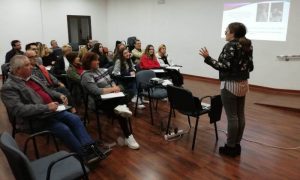 Charla feminista en Cartaya