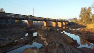 200516 Puente Ferrocarril Niebla 2