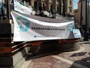 Concentración en Huelva en favor de la sanidad pública