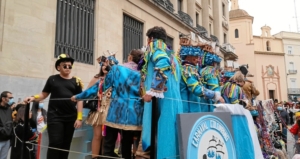 Cabalgata del Carnaval Colombino de Huelva (2)