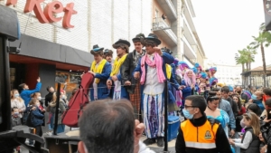 Cabalgata del Carnaval Colombino de Huelva (2)