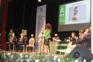 Huelva entrega sus Banderas de Andalucía por el 28-F